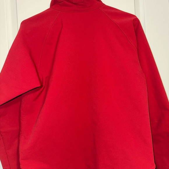 Red Patagonia Jacket - Picture 5 of 5